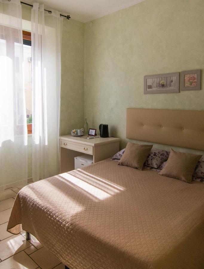 Bacu Abis B&B Del Viale المظهر الخارجي الصورة